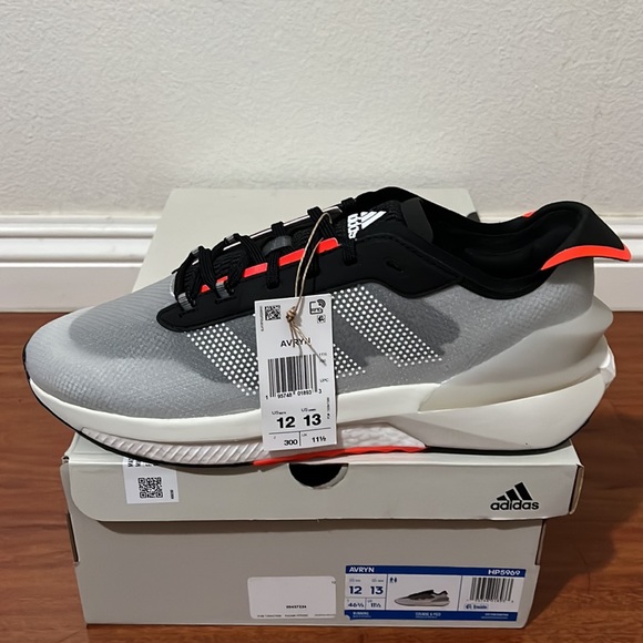 ADIDAS Men Running Shoes Size 12 - Picture 3 of 8